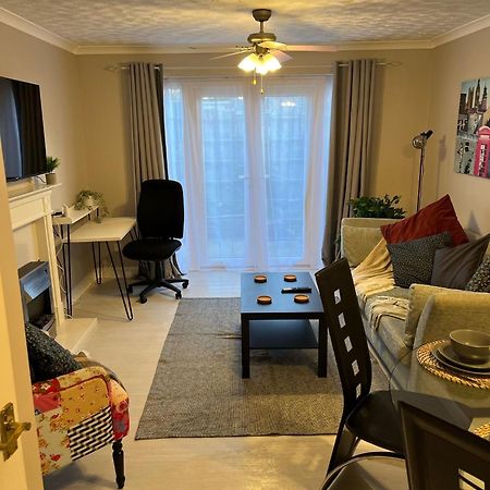 Вилла Cosy Corner - 2 Beds, Free Parking, Next To Southampton General Hospital Экстерьер фото