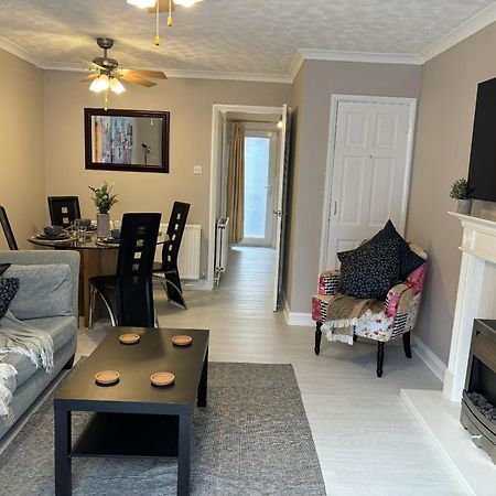 Вилла Cosy Corner - 2 Beds, Free Parking, Next To Southampton General Hospital Экстерьер фото